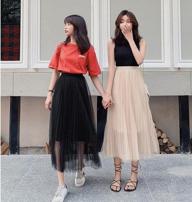 5 cách phối đồ đẹp cùng chân váy ngắn xòe  BlogAnChoi